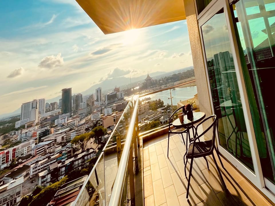 Day, View (from property/room), Balcony/Terrace, Seating area, City view