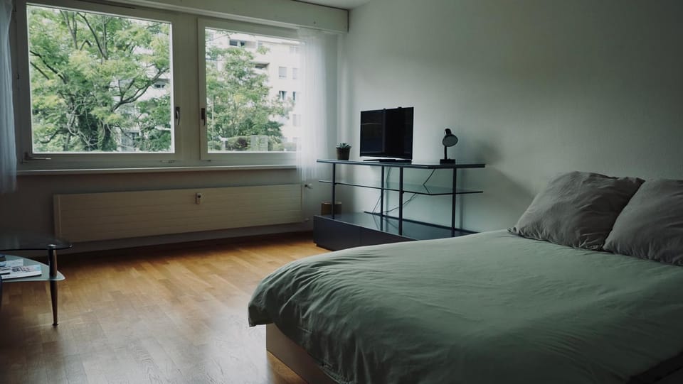Patio, Bed, Natural landscape, Bedroom, Inner courtyard view, heating
