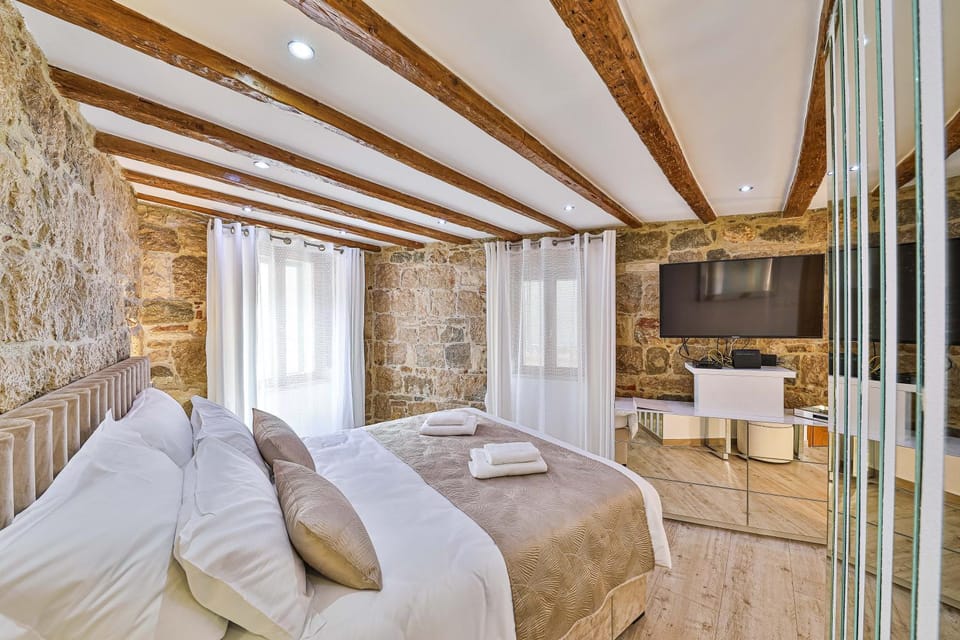 Old Town Pearl Apartment Apartment in Split
