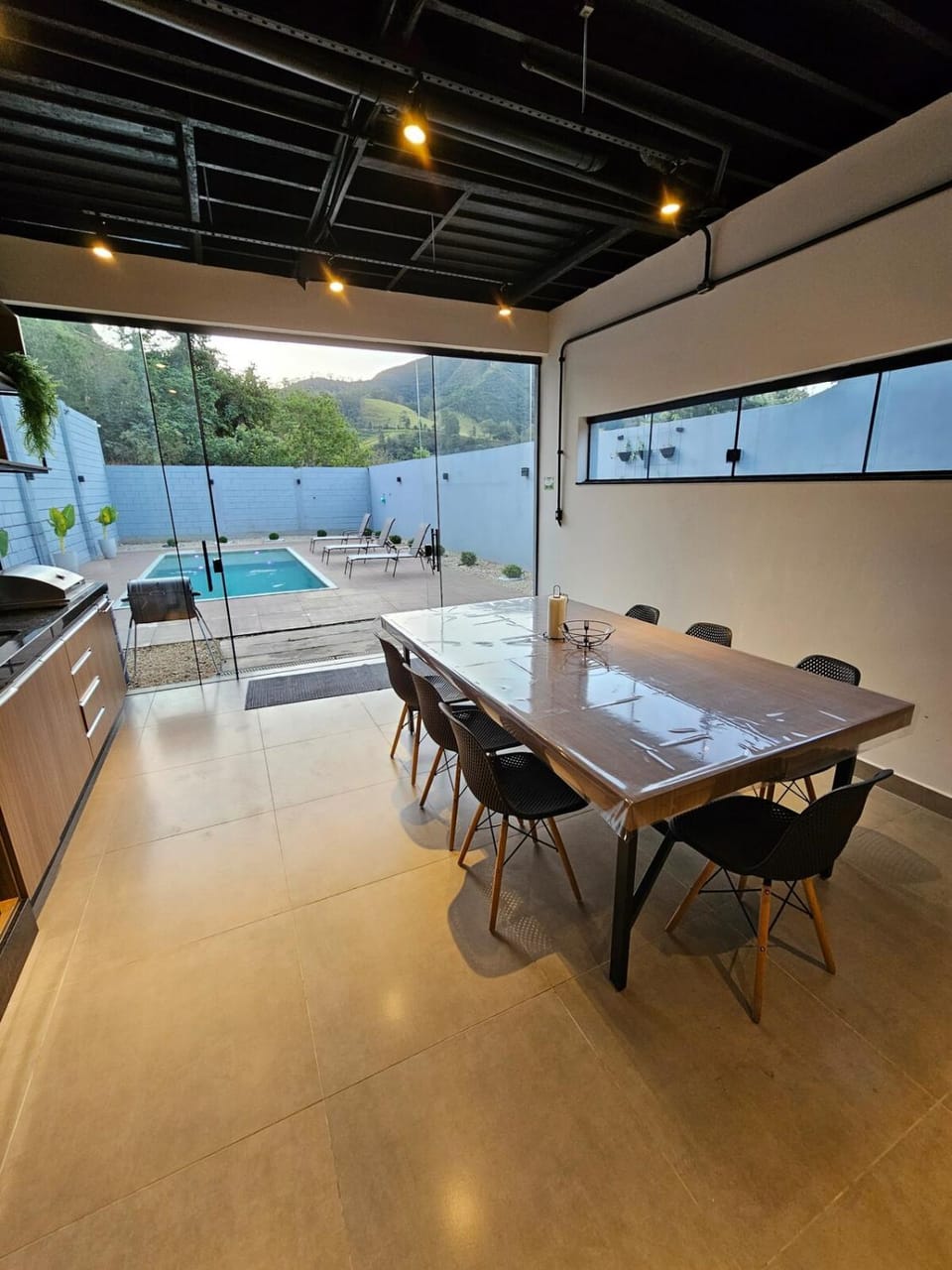 Casa Container House in Águas de Lindóia