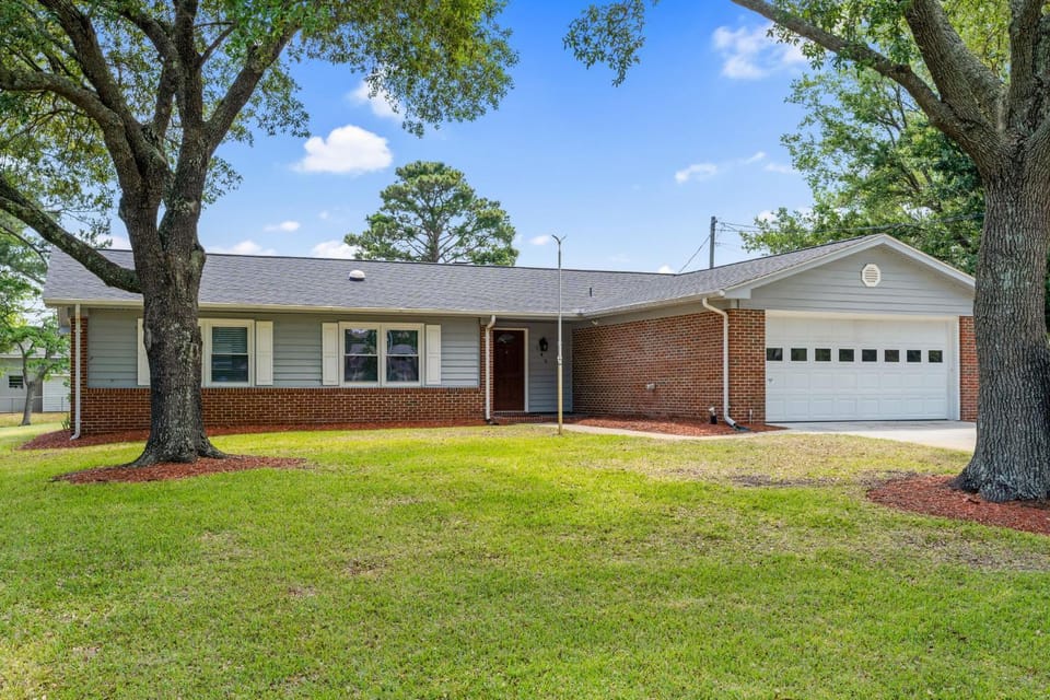 Beach & Downtown Family Fun Wilmington Stay Villa Villa in Wilmington