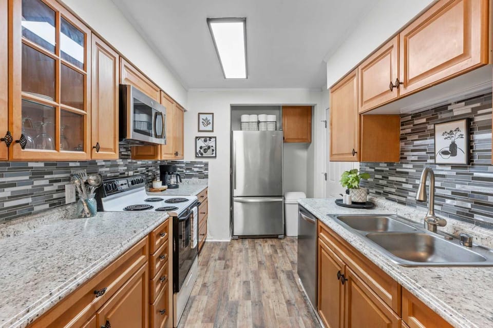 The Duke Retreat Close to Duke & Downtown Villa House in Durham