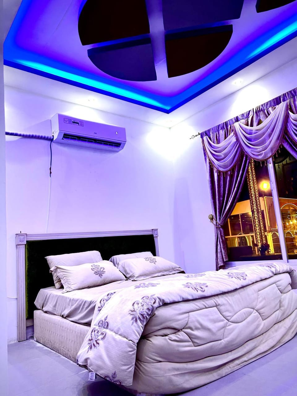 Property building, Bedroom