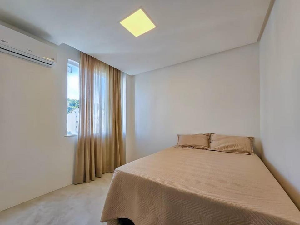 Apartment in Barra with AC 500m from Beach Apartment in Salvador