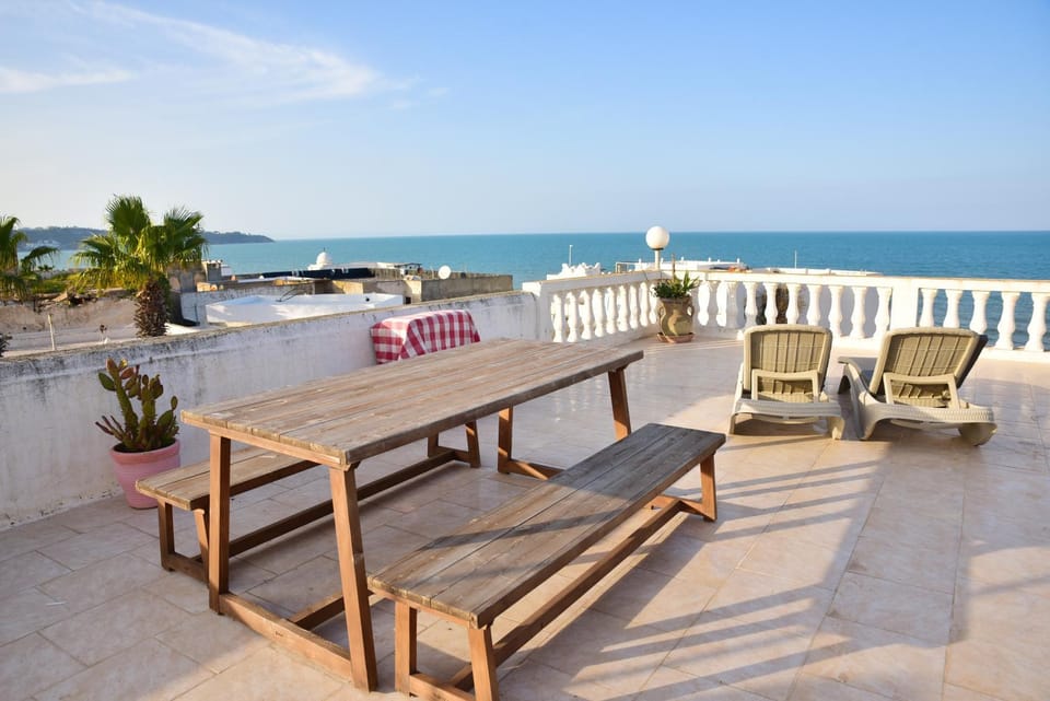 Patio, Day, View (from property/room), Balcony/Terrace, Dining area, Beach, Sea view, sunbed