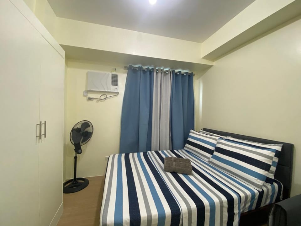 Mplace residence condominium #6 Apartment in Quezon City