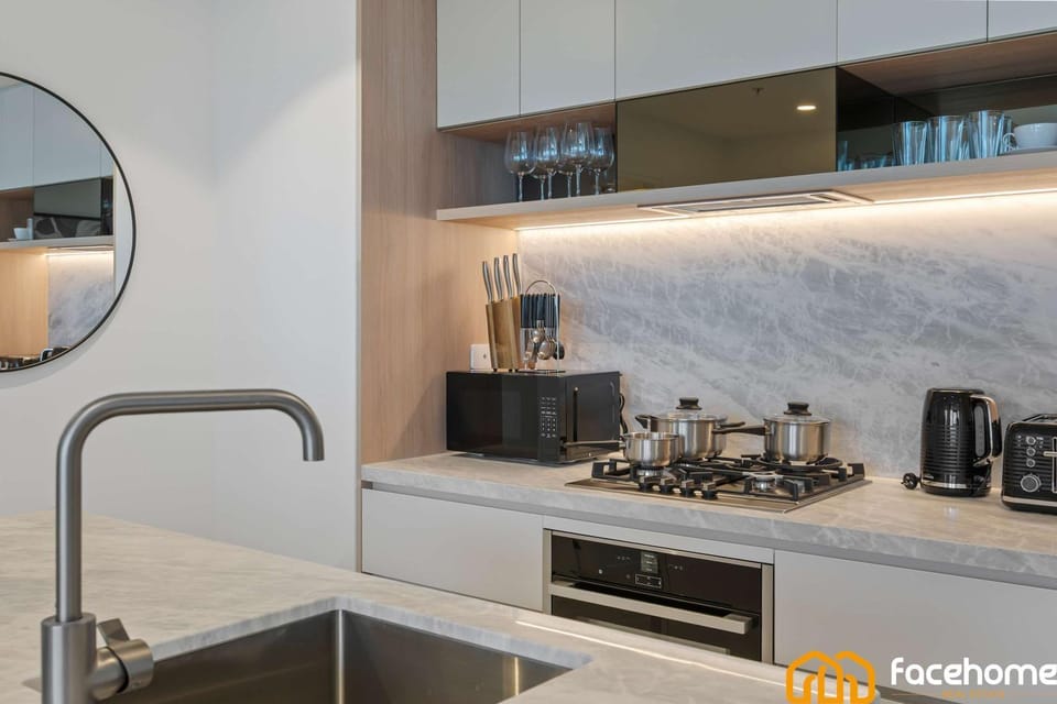 City Luxury Stay River & City Access Apartment in Brisbane City