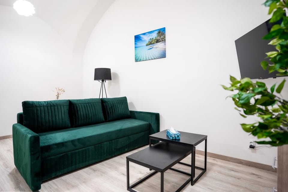 Cozy Main Square Apartment I with Breakfast option Apartment in Slovakia