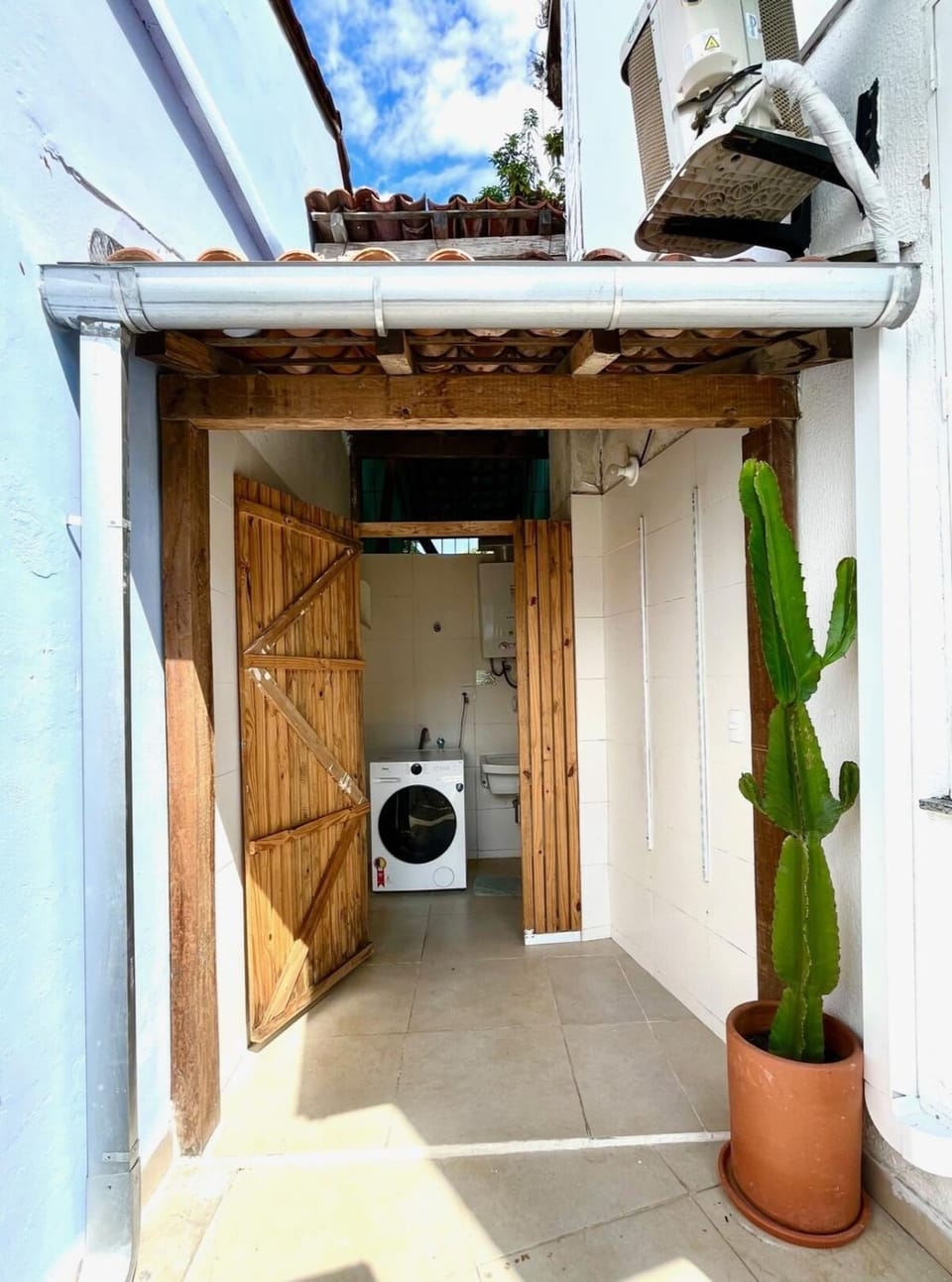 Stylish apartment in central Santa Teresa Apartment in Santa Teresa