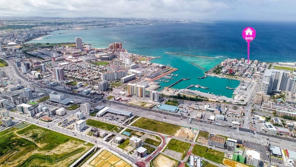 北谷町港1 Villa in Okinawa Prefecture