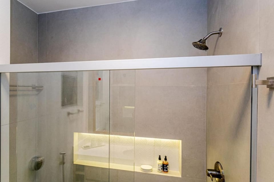 Luxury 3BDRs Sea View in Copacabana A 2440 Apartment in Rio de Janeiro