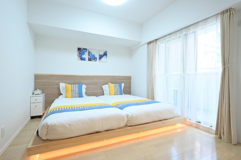 日本桥车站出口徒步5秒两室一厅60平米new open 夏季促销 Apartment in Osaka