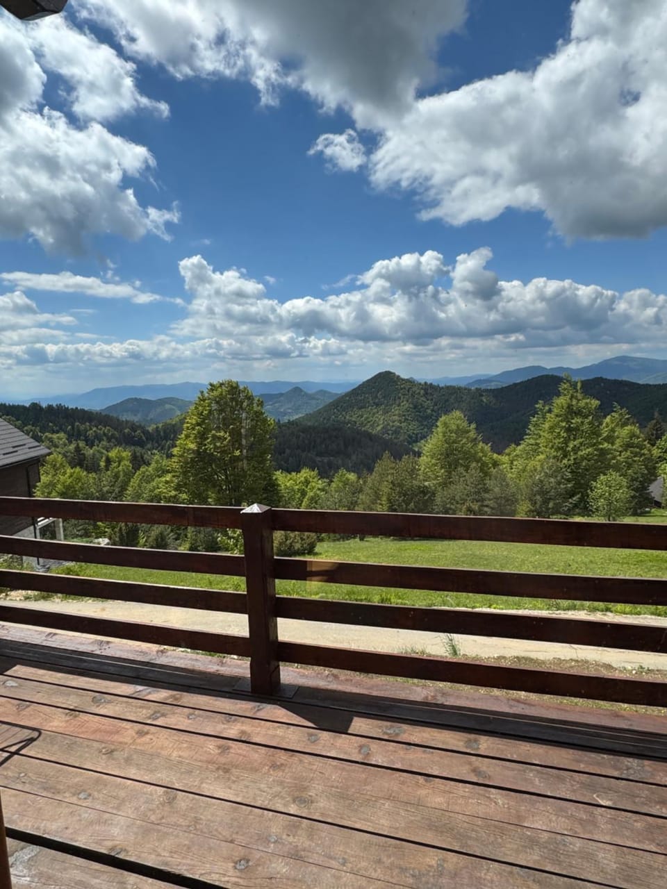 Day, Natural landscape, Balcony/Terrace, Mountain view