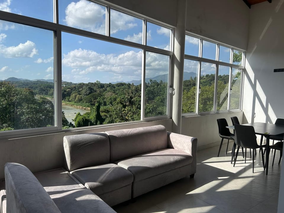 Bohemian Vibe Kandy Apartment in Kandy