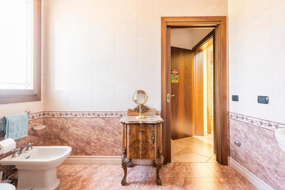 Toilet, Bathroom, bidet