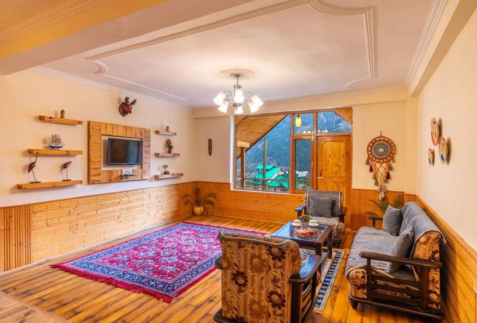 The Cozy Nook Manali Hotel in Manali