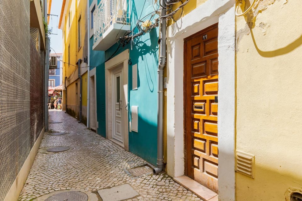 Neighbourhood, Street view