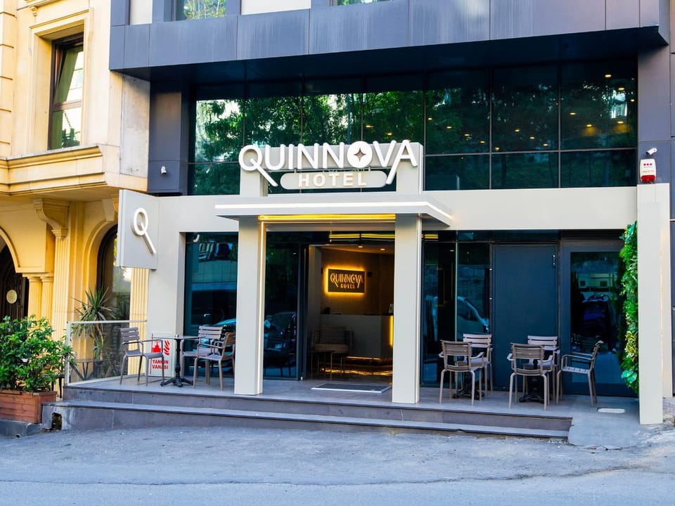 Property building, Facade/entrance, Day, Street view