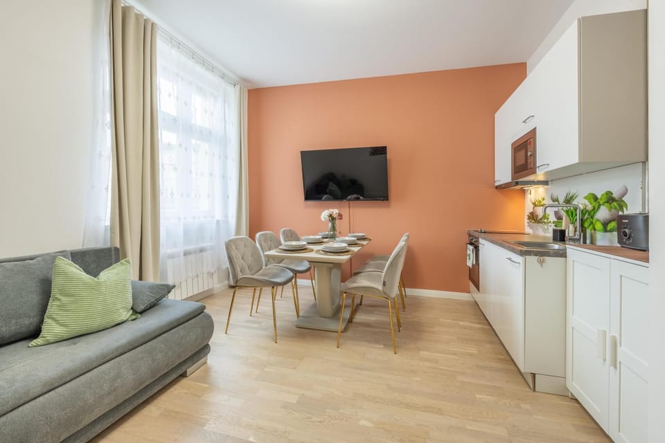 2BR Apartment - Prague 1 - Elevator - Self Check-in Apartment in Prague