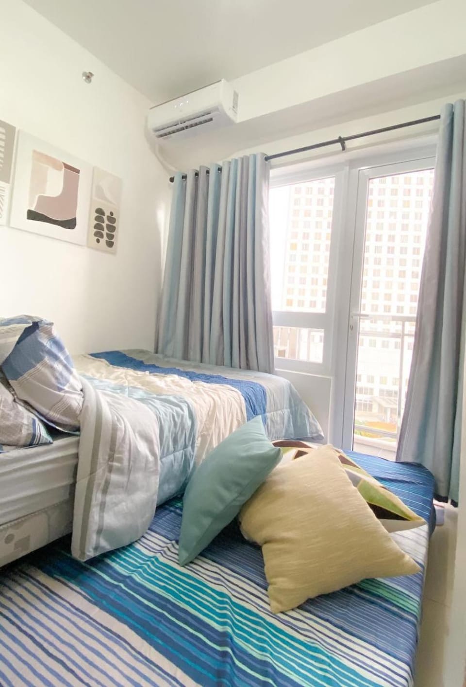 SMDC Cool Suites Unit 910 Tower B 9th flr Netflix PLDT Karaoke Apartment in Tagaytay
