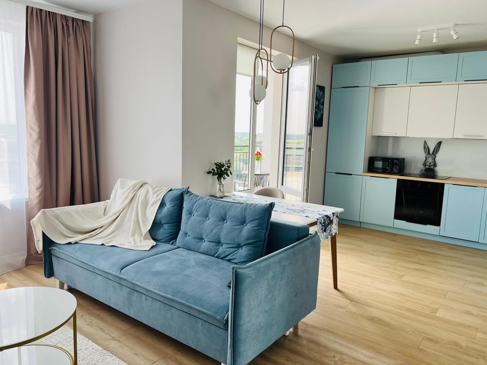 Kitchen or kitchenette, Living room, Seating area, Dining area, pet friendly, stove