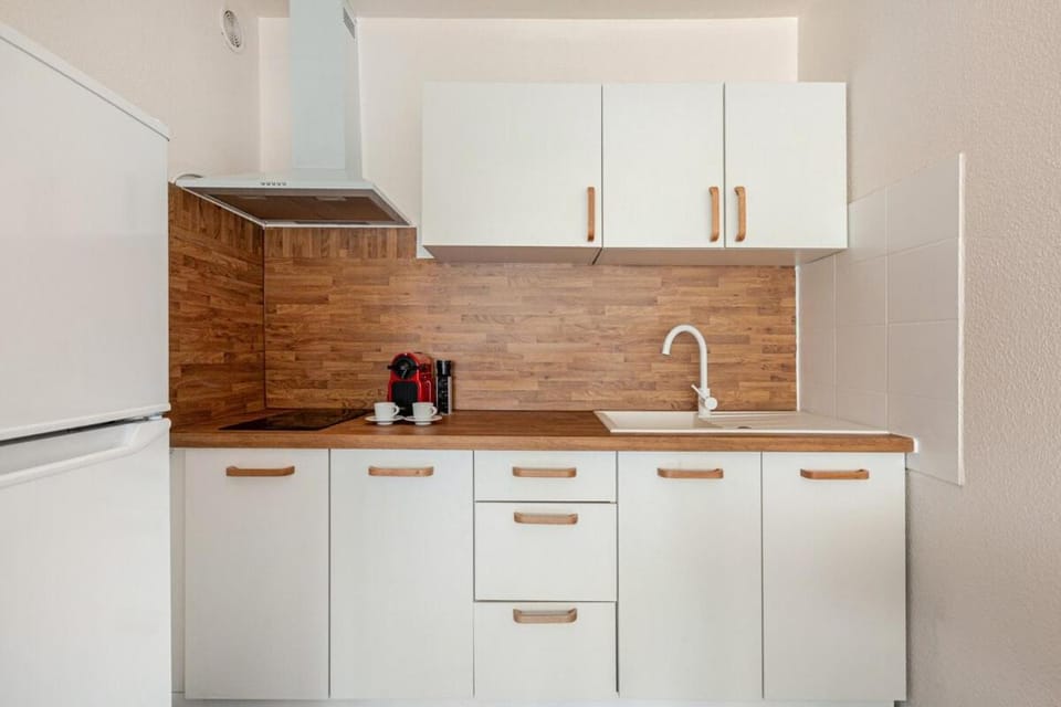 Kitchen or kitchenette, stove