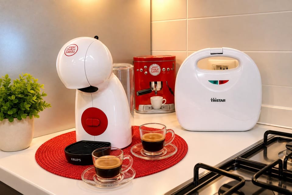 Coffee/tea facilities, minibar, toaster