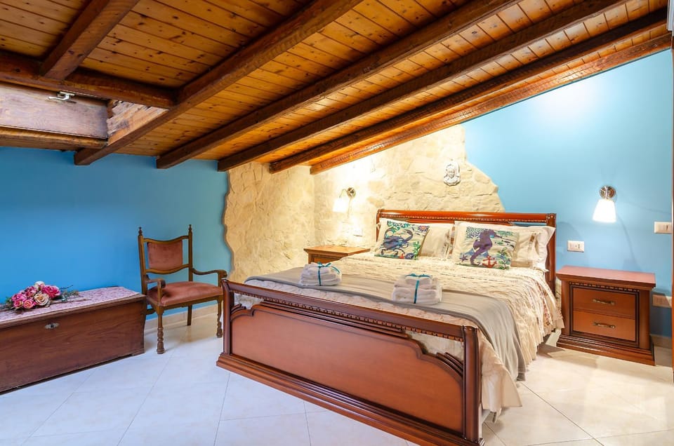 Casa delle Zammare Fronte mare centro storico House in Sicily
