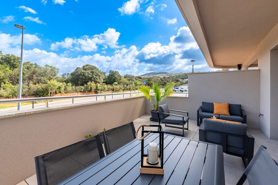 Patio, Balcony/Terrace