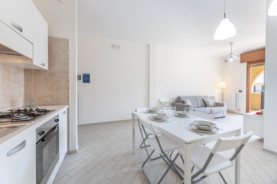 Kitchen or kitchenette, Living room, Dining area, stove