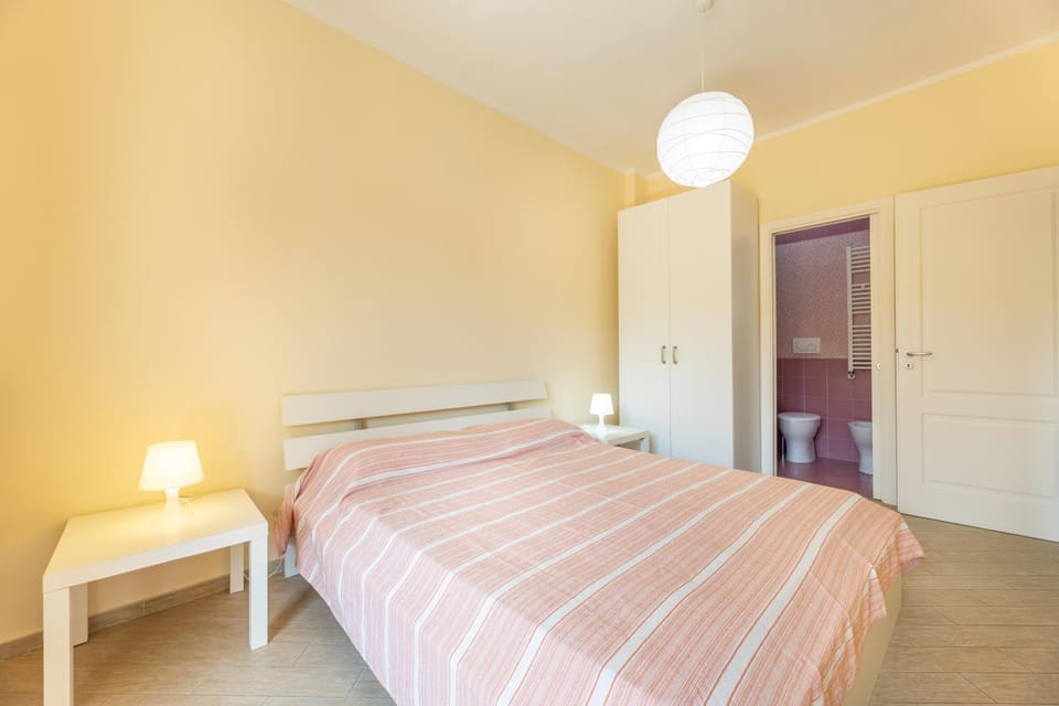 Bed, Bedroom, wardrobe