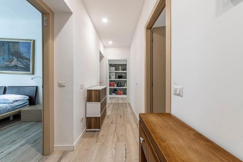 Three room apartment 2 beds, 3rd bed available Apartment in Milan