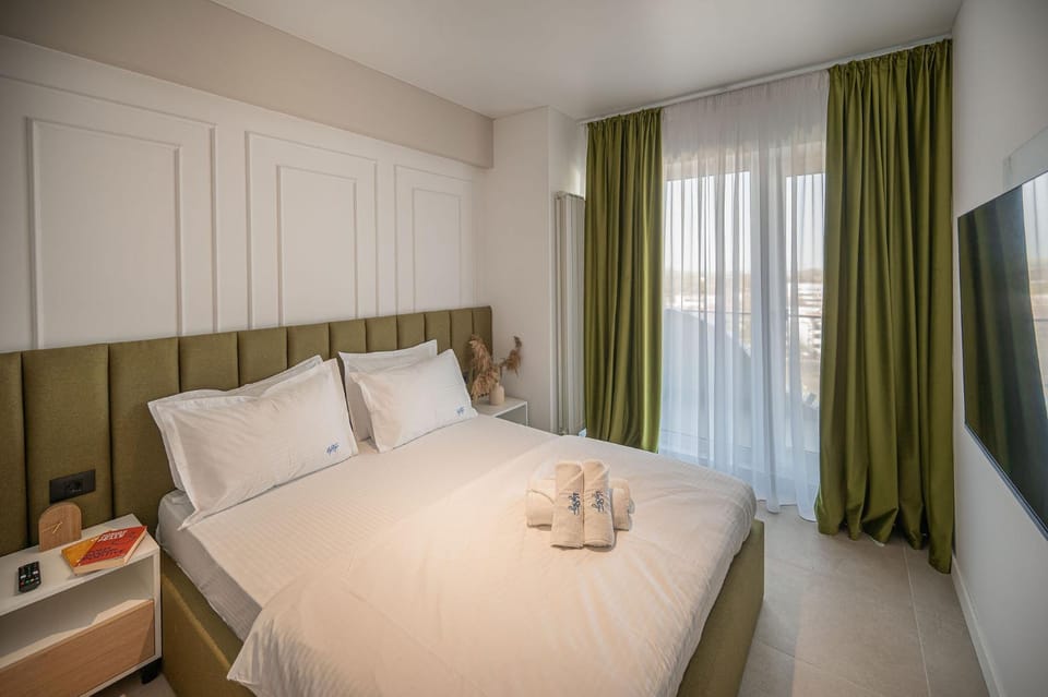 Skyline-Sea Apartment in Odyssey Spa Pool Fitness Apartment in Constanța County