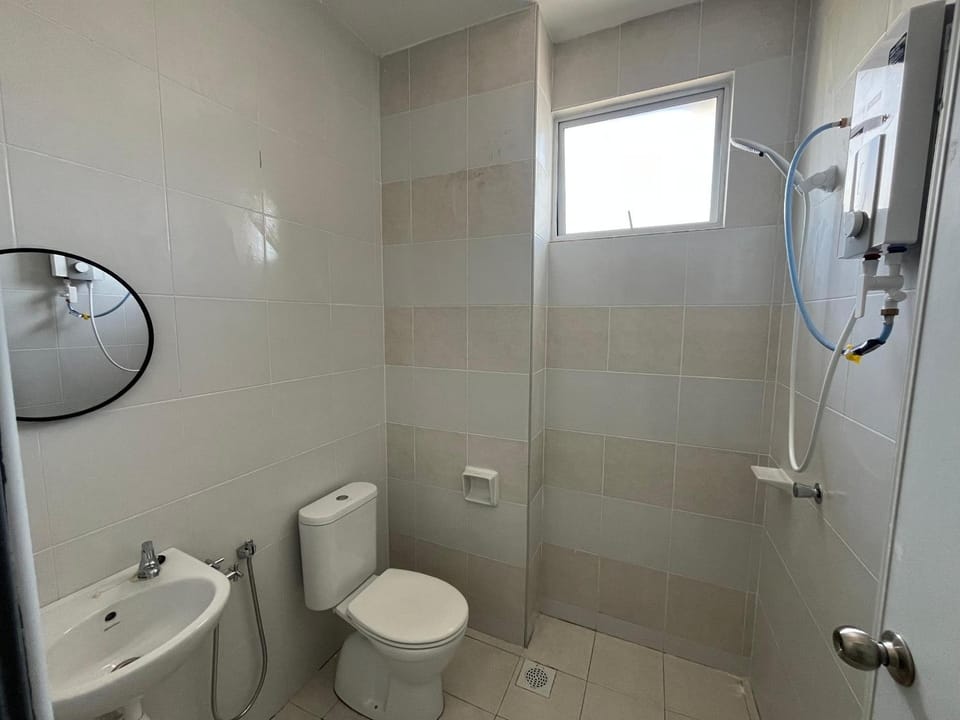 Shower, Toilet, Bathroom, bidet