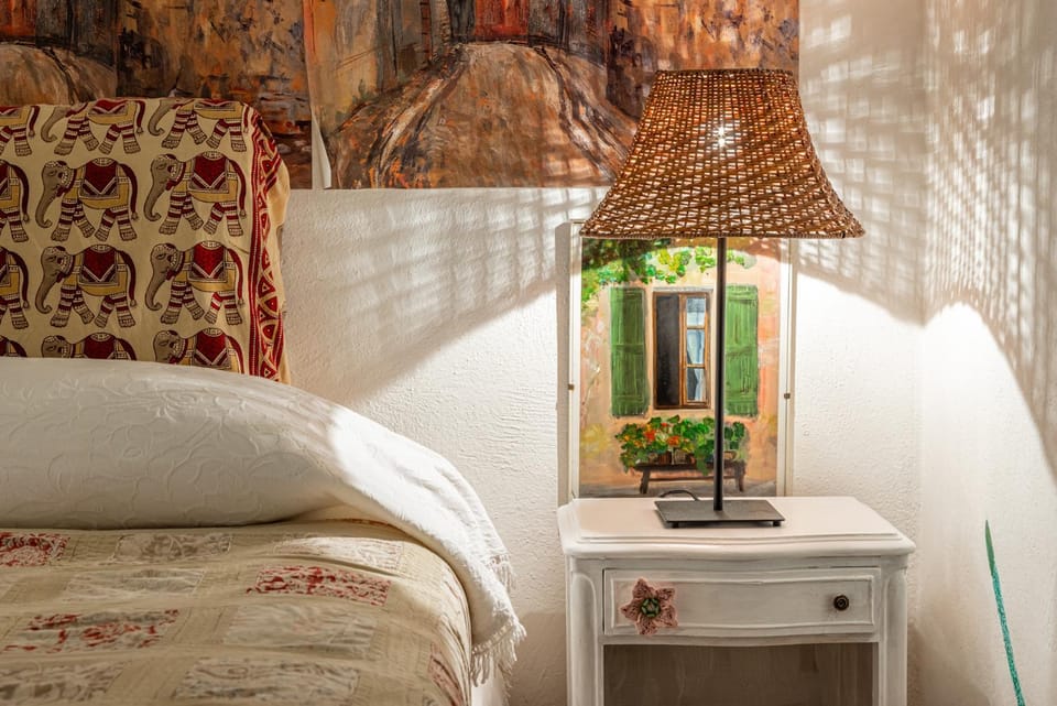 Bed, Decorative detail, Bedroom