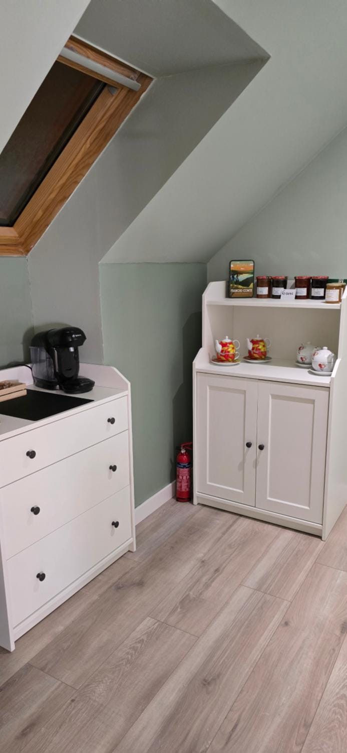 Coffee/tea facilities