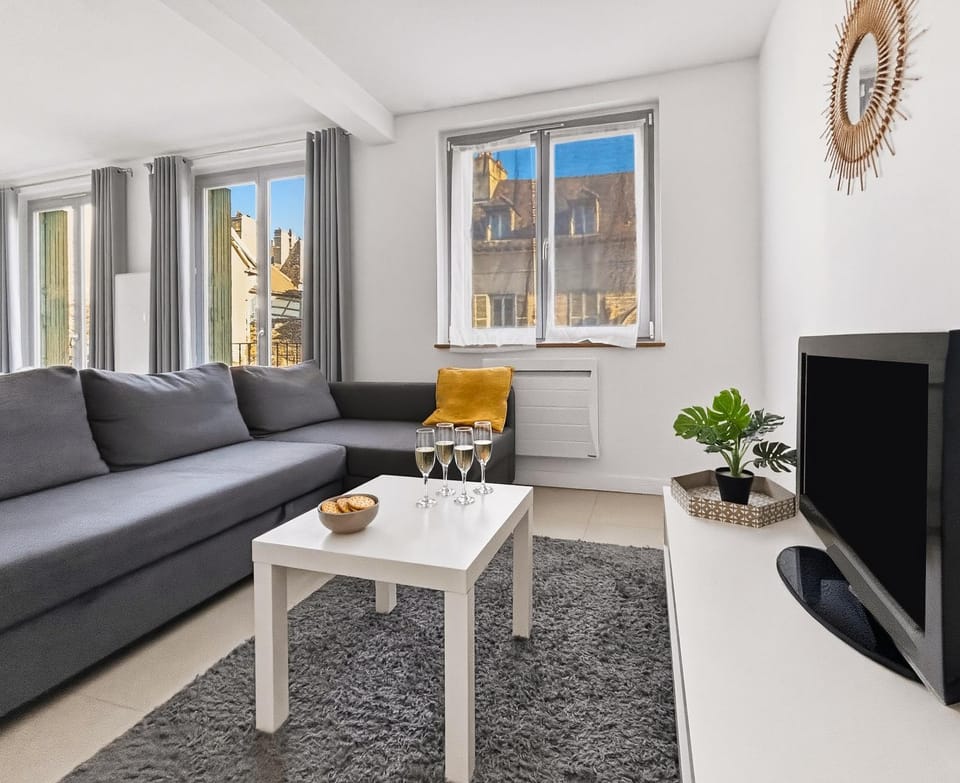 Elégant duplex troyen - Idéal famille & pro Apartment in Troyes
