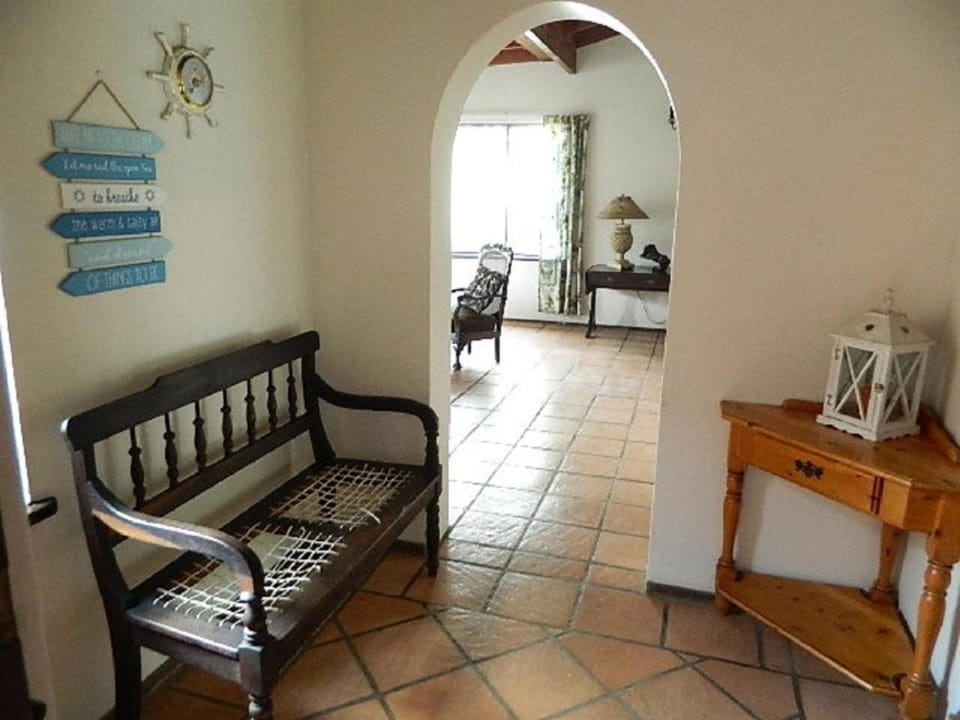 6 Garland Road House in Dolphin Coast