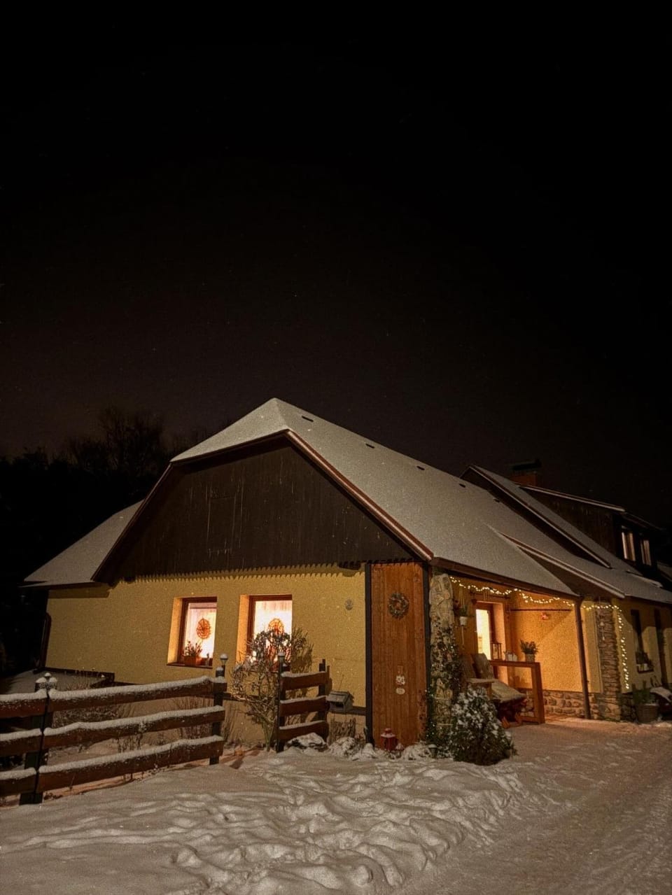 Chalupa za řekou Apartment in South Bohemian Region