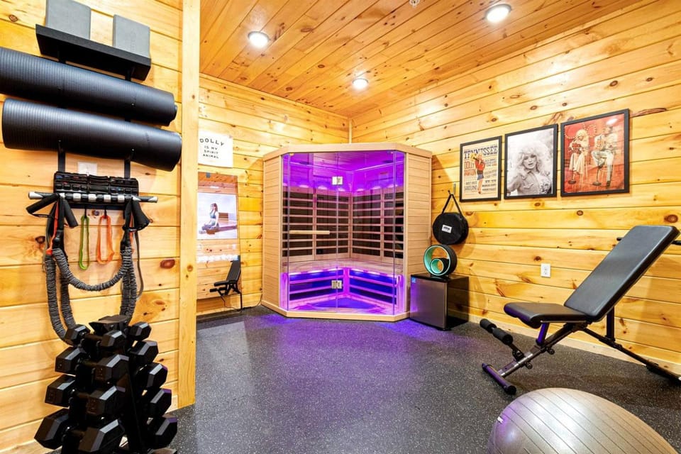 Luxurious Dolly Parton Inspired Cabin with Indoor Pool, a Private Hot Tub, and Arcade Games near Dollywood, Tennessee Cabin in Sevierville