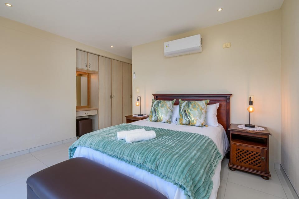 Bedroom, Garden view, wardrobe, air conditioner