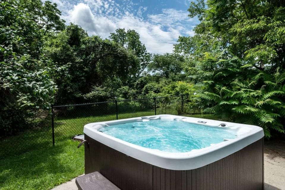 Hot Tub