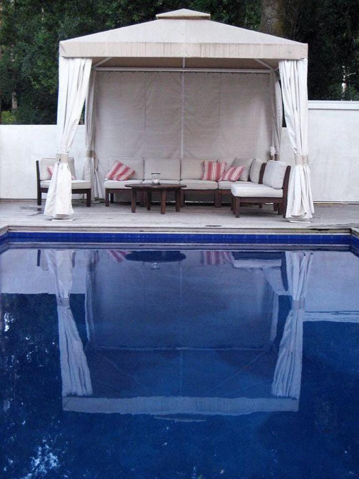 Elegant Kenwood Accommodation with a Pool Ideal for Luxury Sonoma County Getaways House in Kenwood
