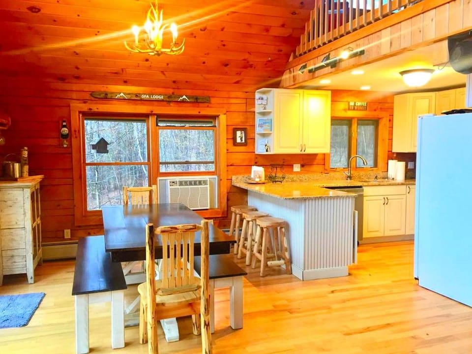 Spacious Log Cabin for a Family Getaway near the Zoar Outdoor Adventure Resort in Massachusetts Cabin in Charlemont