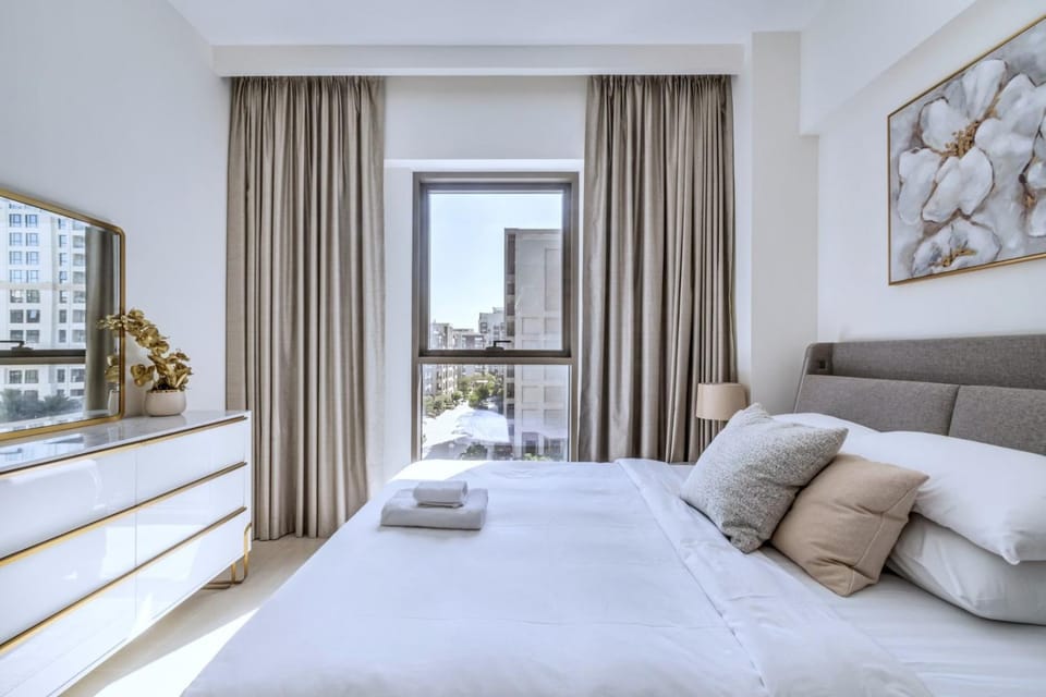 GuestReady - Modern 2BR with balcony & near beach Apartment in Dubai