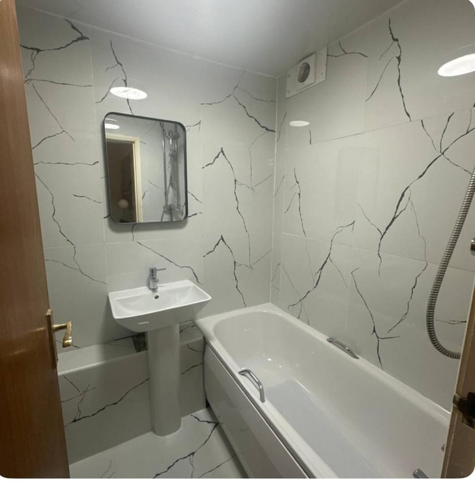 Aagrah restaurant Motel in Wakefield