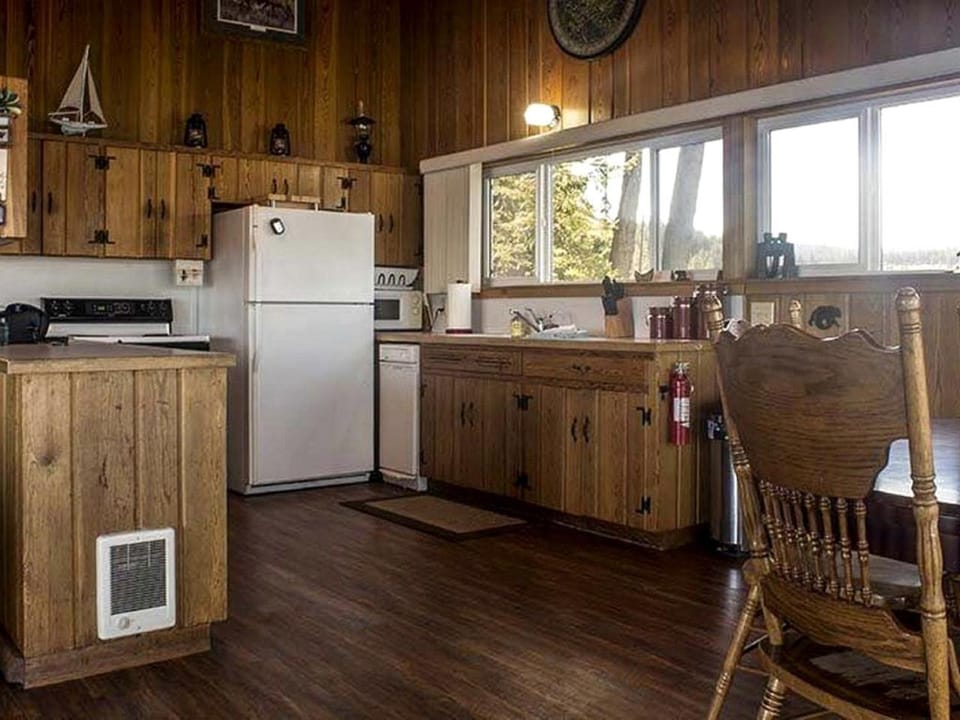 Spacious Lakeside Vacation Rental on Lake Coeur d'Alene in North Idaho House in Kootenai County