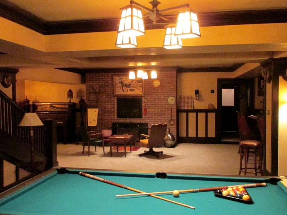 Billiard