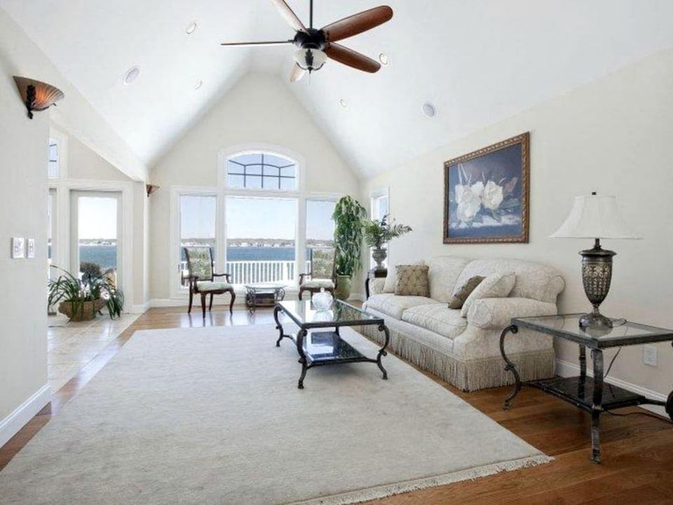 Stunning Waterfront Villa Rental with a Jacuzzi and a Heated Pool for a Luxury Getaway in the Hamptons, New York House in Southampton