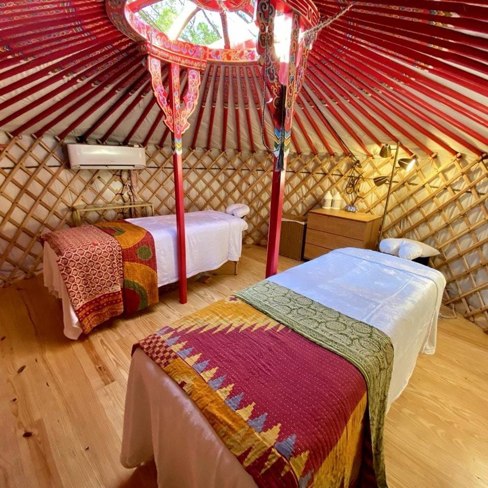Peaceful Romantic Yurt with Hot Tub in Wimberley, Texas Luxury tent in Wimberley